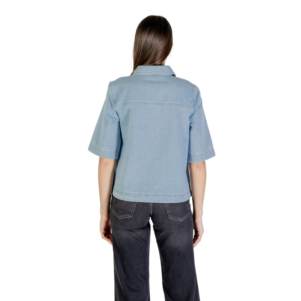 Only Hellblaues Baumwoll-T-Shirt mit kurzen Ärmeln