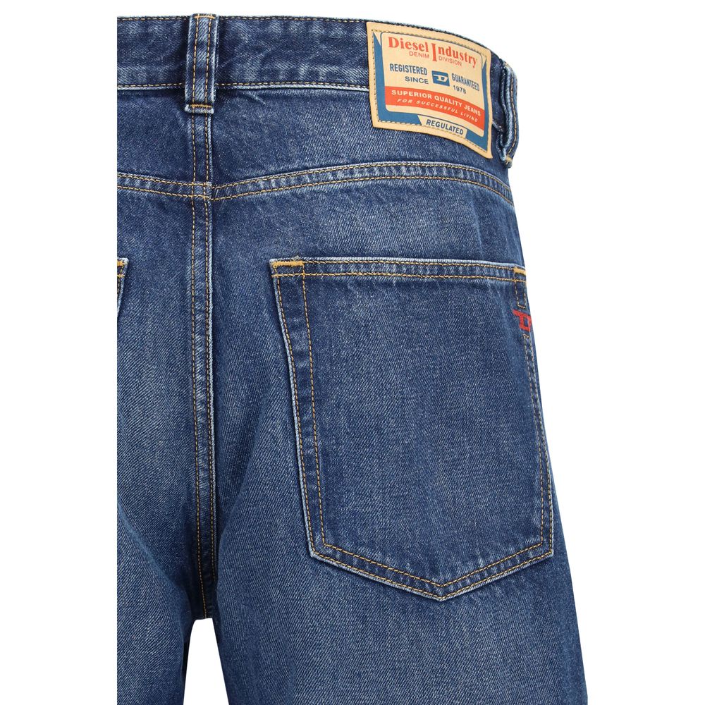 Diesel Blaue Jeans aus Baumwolle, Tapered Fit