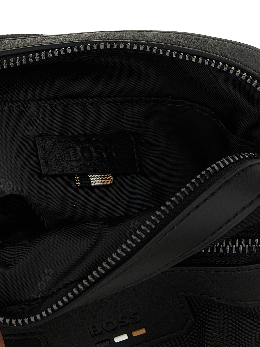 Hugo Boss Schwarze Crossbody-Tasche aus Polyester