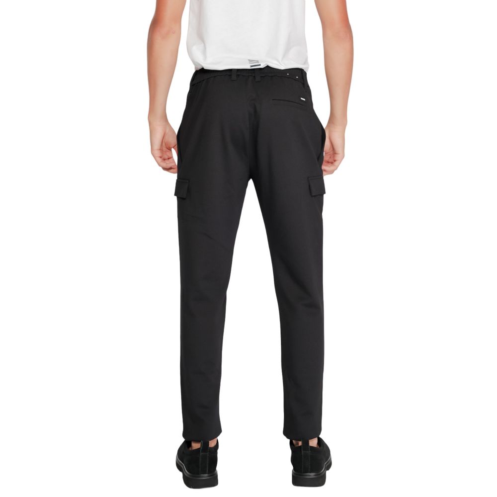 Calvin Klein Schwarze Trainingshose aus recyceltem Polyester