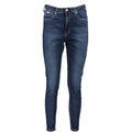 Calvin Klein <NAME>