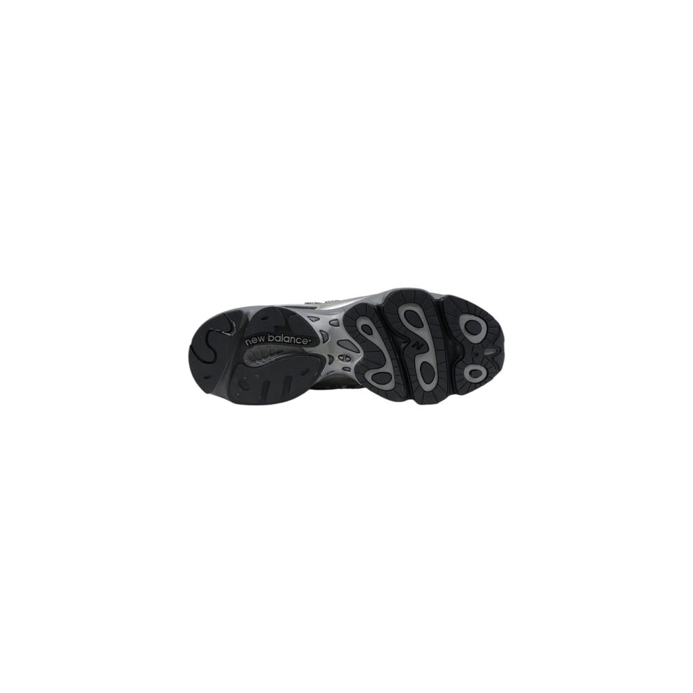 New Balance Silberne synthetische Sportsneakers
